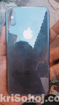 iPhone XS